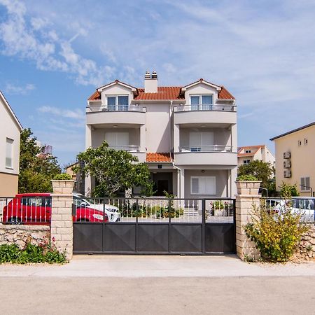 Apartments Up&Up روغوزنيكا المظهر الخارجي الصورة