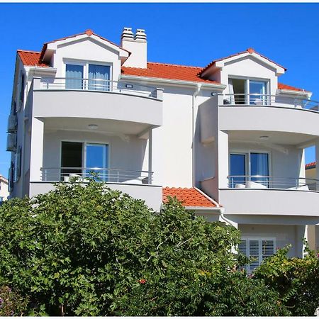 Apartments Up&Up روغوزنيكا المظهر الخارجي الصورة