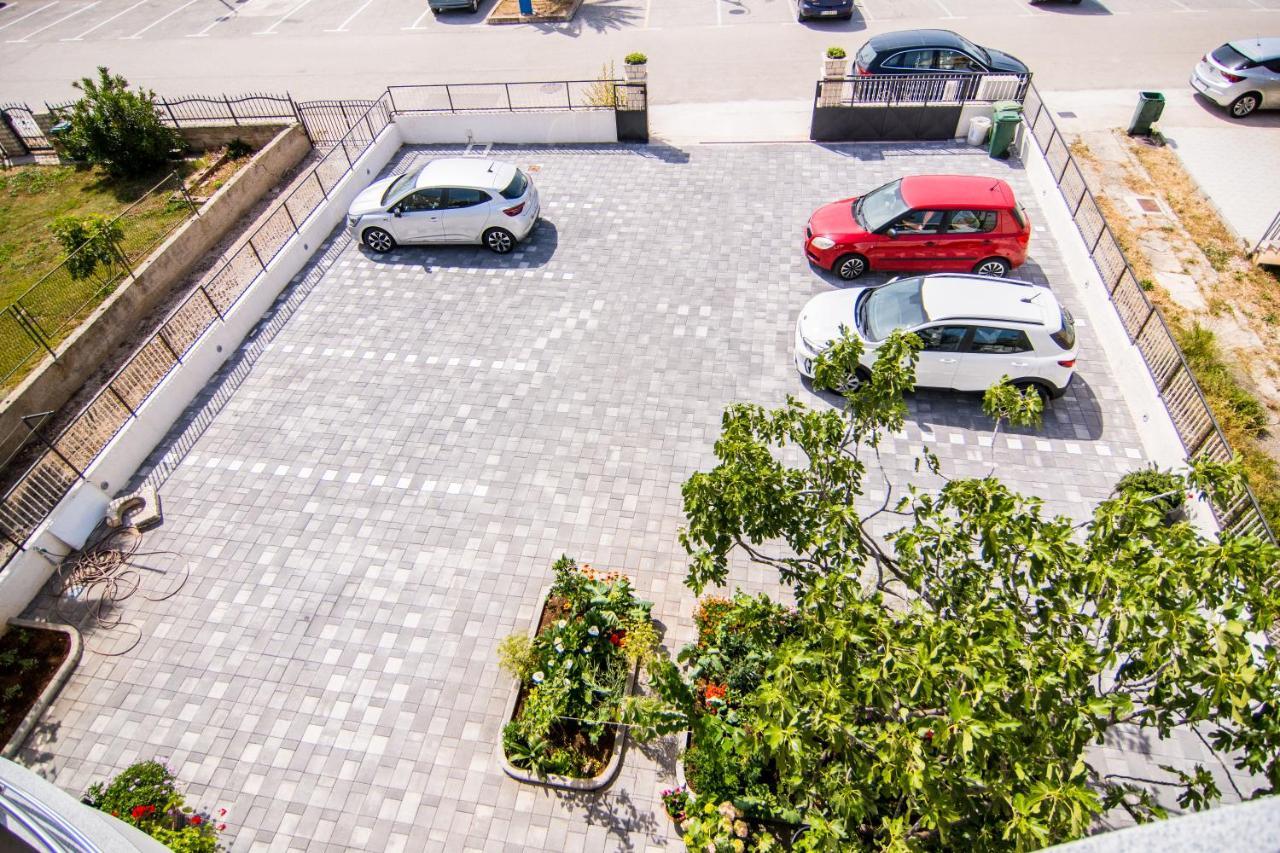 Apartments Up&Up روغوزنيكا المظهر الخارجي الصورة